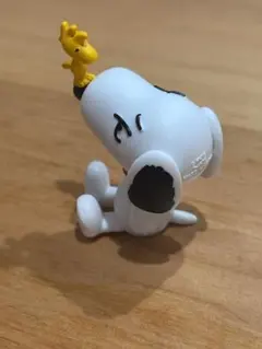 ガチャ　PEANUTS スヌーピー ＆ ウッドストック なかよし フィギュア 2