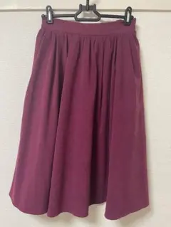 【N.natural beauty basic 】バーガンディ フレアスカート