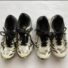 MIZUNO ミズノ　バレーボールシューズ　22.5cm 23cm 難あり
