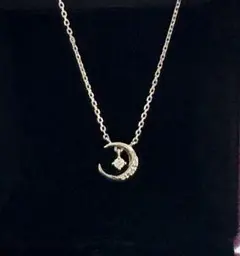 値下げ中！【クリーニング済！美品】4℃ シルバー　三日月　ネックレス