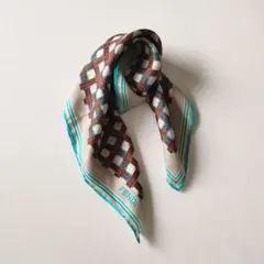 美品✨ フェンディ スカーフ ベルト柄 ロゴ総柄 シルクのサムネイル
