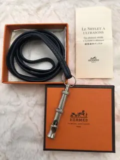2026年最新】hermes エルメス ホイッスルの人気アイテム - メルカリ