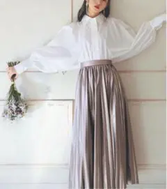 ホワイト バルーンスリーブシャツ　ブラウス