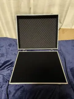 Item thumbnail for item 977d74a6-497e-453a-9c90-590a58b0c12b