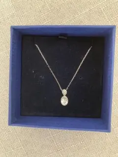 Swarovski シルバーペンダントネックレス