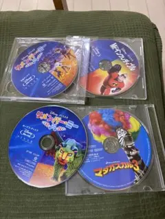 ディズニー・ピクサー Blu-ray ソフト 4本セット