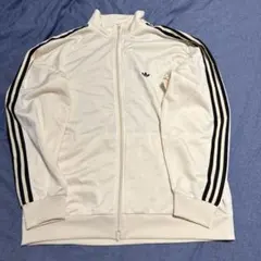 adidas トラックトップ　クリーム色