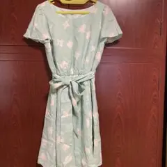 ペイトンプレイス　花柄ワンピース　膝丈