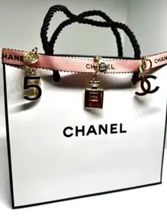 シャネルホリデーチャーム　CHANELチャーム