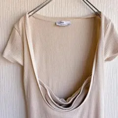 【美品】ベルシュカ リブニット マキシワンピース M ベージュ タイト 深Uのサムネイル