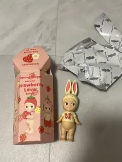 ソニーエンジェル　ストロベリーラブシリーズ SonnyAngel ラビット