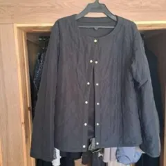 新品　黒 キルティングジャケット 長袖　リバーシブル