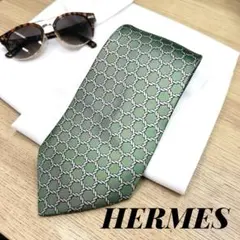 HERMES エルメス ネクタイ グリーン 鎖柄ロープ 幾何学 高級シルク 光沢