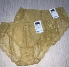 Item thumbnail for item 79fde926-21d8-4759-a1b1-15233e23bdc7