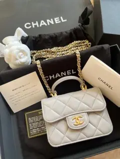 CHANEL レコード型パーティーバッグ CHANEL(シャネル) パーティーバッグ(レディース) - 海外通販のBUYMA