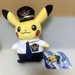 HNDパイロット ピカチュウ ぬいぐるみ 羽田空港ver.2［20㎝］夏服のサムネイル