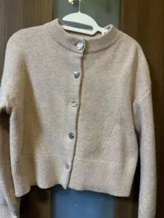 vis ハートアソートパール釦ラメミックスカーディガン　ピンク色