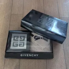 GIVENCHY タオルハンカチとミラーのセット