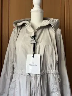 2026年最新】モンクレール moncler topazの人気アイテム - メルカリ