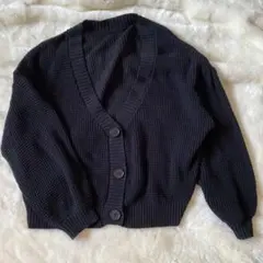 黒のニットカーディガン 長袖 ボタン　着用少なめ美品