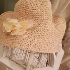 新品つば広 お花つきストローハット