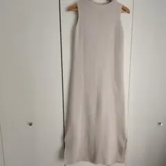 【超美品】GRL ノースリーブ ニットワンピース　　ベージュ