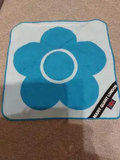 ✴新品✴MARY QUANT タオルハンカチ 2枚