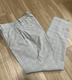 [美品]ユニクロ　レディース　EZYアンクルパンツ　センタープレス　M