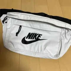 NIKE ナイキ テック ヒップ パック ボディバッグ ショルダーバッグ