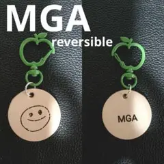 本革　SMILE reversible MGA ミセスグリーンアップルキーリング