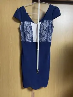 【dazzy store】レースタイトドレス ネイビー ベルト付き Sサイズ