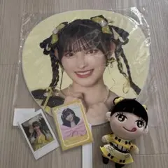 菅田愛貴　うちわ　ぬいぐるみ　トレカ　チェキ　まとめ売り おまけ付き) 菅田愛貴 うちわ ぬいぐるみ トレカ チェキ まとめ