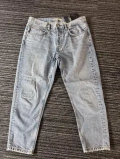 ZARA ライトブルー ストレートレッグデニムパンツ