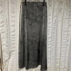 ジェナ　　スカート