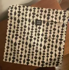 Item thumbnail for item 5b26282a-cc46-42a6-a813-0785f94f097b