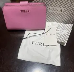 FURLA ピンク 二つ折り財布 保存袋と箱付き！