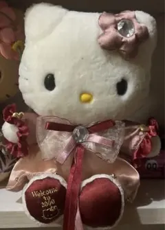 キティ ぬいぐるみ　ミレニアム ➕限定ミレニアムキーホルダー シリアルナンバー付 キティ ぬいぐるみ ミレニアム➕限定キーホルダー シリアル