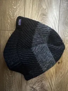 Patagonia ニット帽 グレー ブラック
