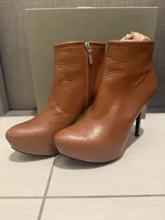 ダブルスタンダードクロージング　ブラウンレザーブーツ 高ヒール