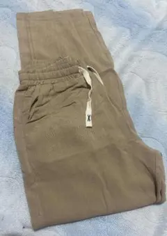 ベージュ イージーパンツ サイドポケット