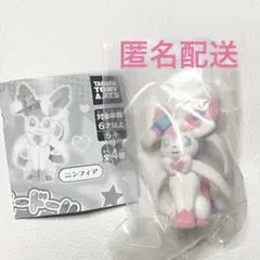 ポケモン　フロッキードール　ニンフィア