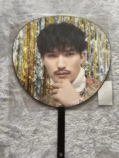 SixTONES ジェシー　VVS うちわ