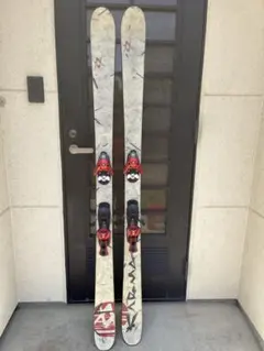 Bluemont ブルーモリスの桜田紋 ショートスキー板 - メルカリ