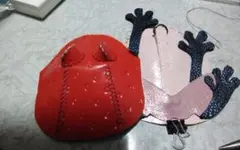 みぃちゃん様専用　いちごやどくがえるキーケース