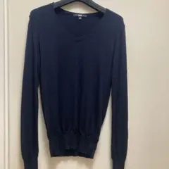 UNIQLO ネイビー メリノウールVネック セーター