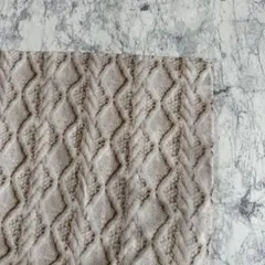 ダブルガーゼ　アイボリー　生地　アランニット柄　ニット柄