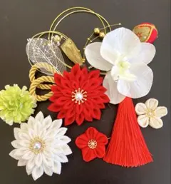 成人式 卒業式髪飾り ちりめん細工＆胡蝶蘭