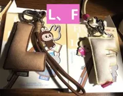 ポップマート　ラブブ　アルファベットペンダント　ストラップ　L、Fセット　正規品