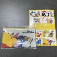ディズニーストア　シークレットポーチ　くまのプーさん