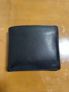 LANVIN ブラックレザー 二つ折り財布